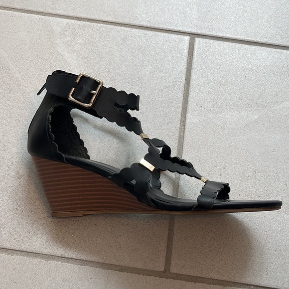 Women’s black wedges - Picture 4 of 4